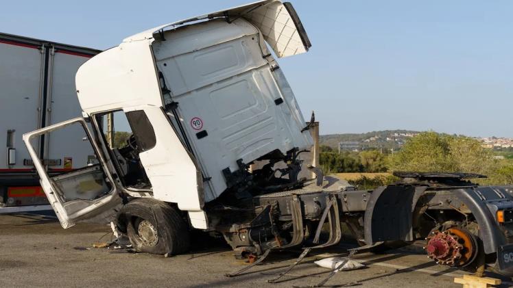Personal Injury Lawyer in Houston, Texas: Understanding Compensation for Long-Term Truck Accident Injuries